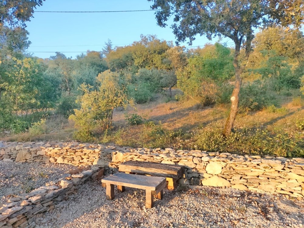 Aire camping-car  Villes-sur-Auzon (84570) - Photo 17
